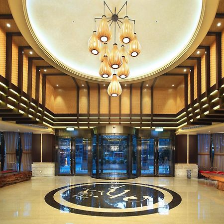 Sun Moon Lake Hotel Yuchi Eksteriør bilde