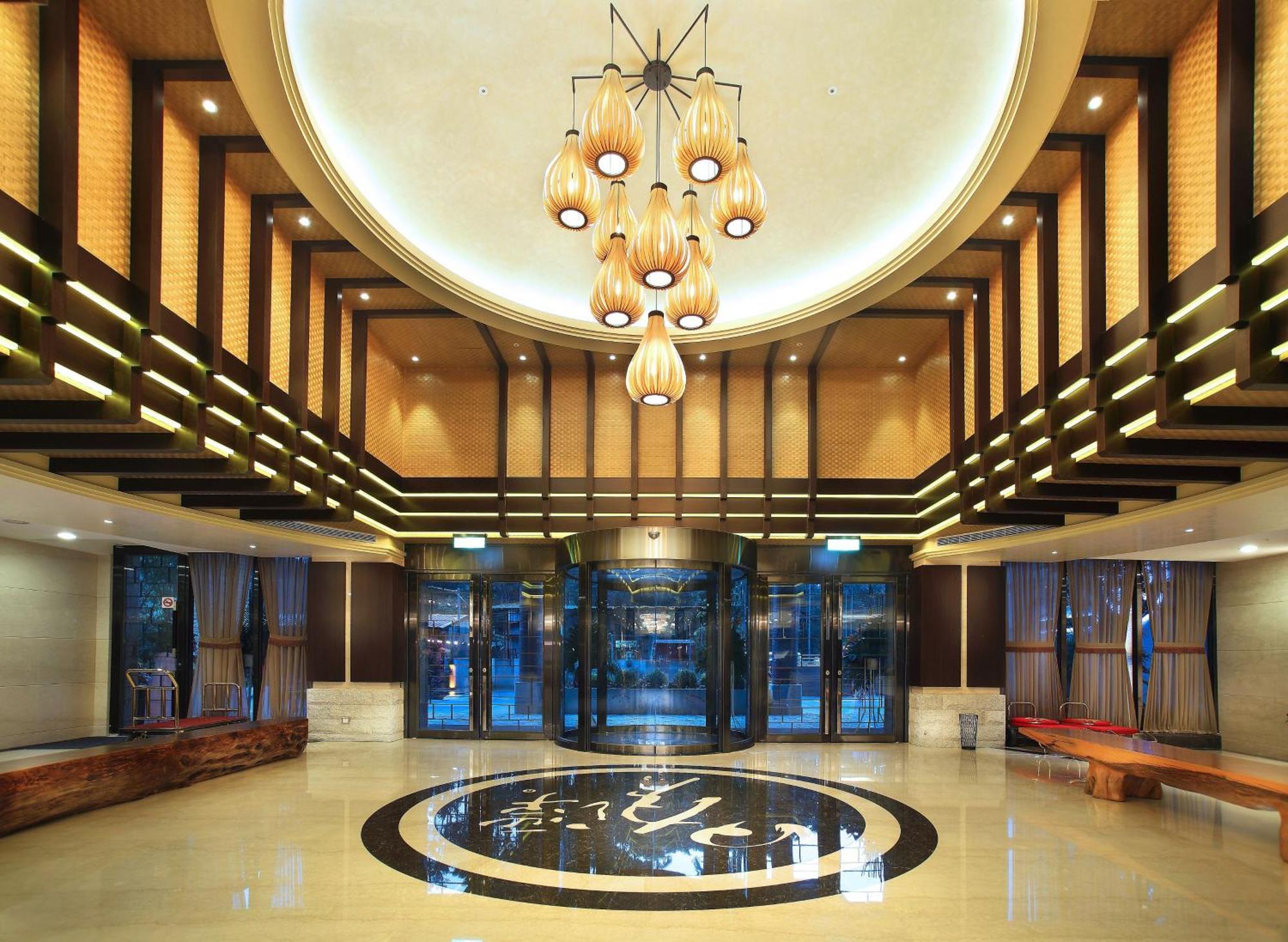 Sun Moon Lake Hotel Yuchi Eksteriør bilde